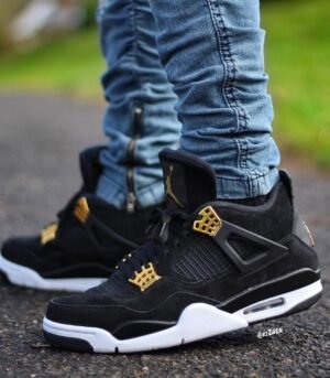 Air Jordan 4 Retro Royalty