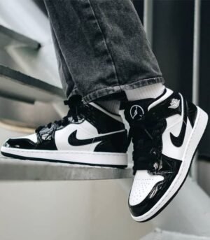 Air Jordan 1 Mid Carbon Fiber