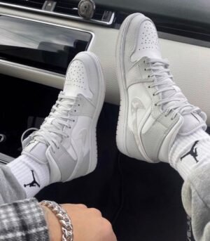 Air Jordan 1 Mid Grey Camo
