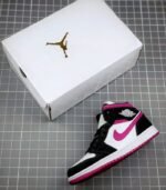 Air-Jordan-1-Mid-Magenta-Womens-BQ6472-005-3.jpg