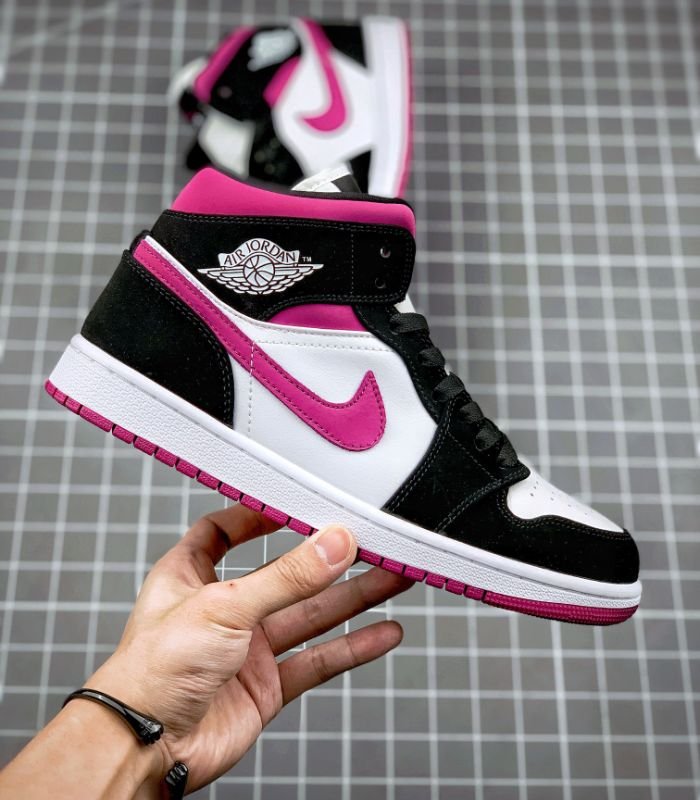 Air-Jordan-1-Mid-Magenta-Womens-BQ6472-005-4.jpg