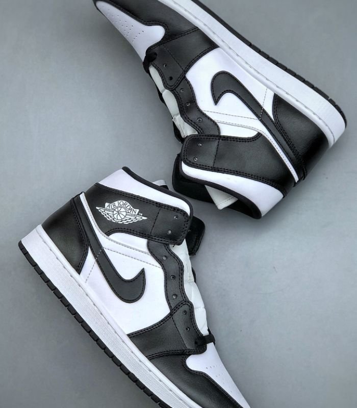 Air-Jordan-1-Mid-Panda-Womens-DV0991-101-5.jpg