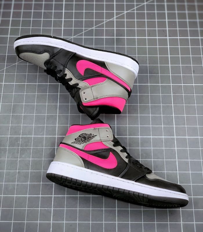 Air-Jordan-1-Mid-Pink-Shadow-554724-059-5.jpg