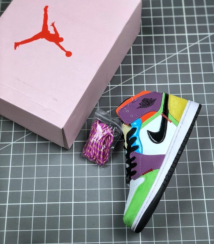 Air-Jordan-1-Mid-SE-Multi-Color-Womens-CW1140-100-3