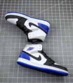 Air-Jordan-1-Mid-SE-Royal-Black-Toe-852542-102-4.jpg