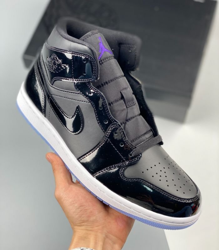 Air-Jordan-1-Mid-SE-Space-Jam-DV1308-004-2.jpg