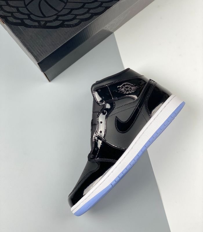 Air-Jordan-1-Mid-SE-Space-Jam-DV1308-004-4.jpg