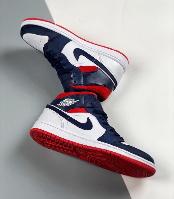 Air-Jordan-1-Mid-SE-USA-852542-104-5.jpg