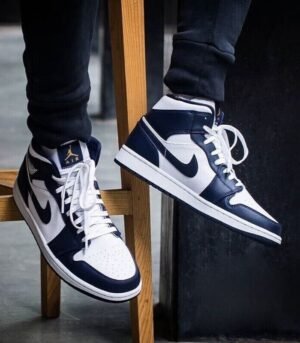Air Jordan 1 Mid White Metallic Gold Obsidian
