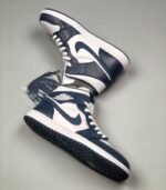 Air-Jordan-1-Mid-White-Metallic-Gold-Obsidian-554724-174-2.jpg