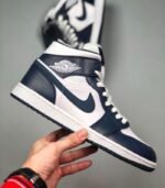 Air-Jordan-1-Mid-White-Metallic-Gold-Obsidian-554724-174-5.jpg