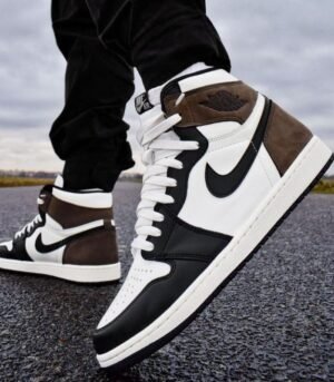 Air Jordan 1 Retro High Dark Mocha