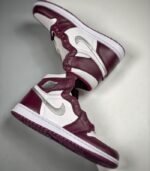 Air-Jordan-1-Retro-High-OG-Bordeaux-555088-611-4.jpg