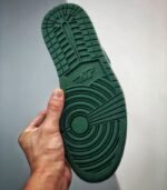 Air-Jordan-1-Retro-High-OG-Gorge-Green-DZ5485-303-6