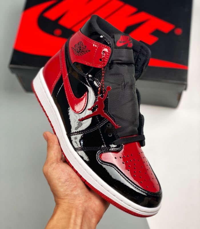 Air-Jordan-1-Retro-High-OG-Patent-Bred-555088-063-2