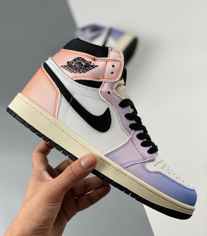 Air-Jordan-1-Retro-High-OG-Skyline-DX0054-805-3