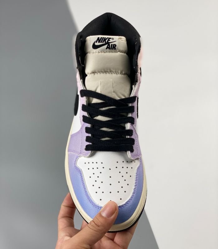 Air-Jordan-1-Retro-High-OG-Skyline-DX0054-805-5