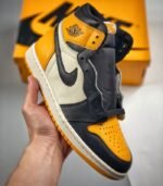 Air-Jordan-1-Retro-High-OG-Taxi-555088-711-2