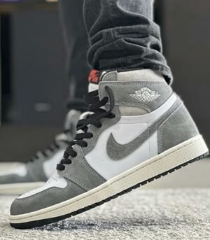 Air Jordan 1 Retro High OG Washed Black