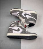 Air-Jordan-1-Retro-High-OG-Washed-Black-DZ5485-051-5