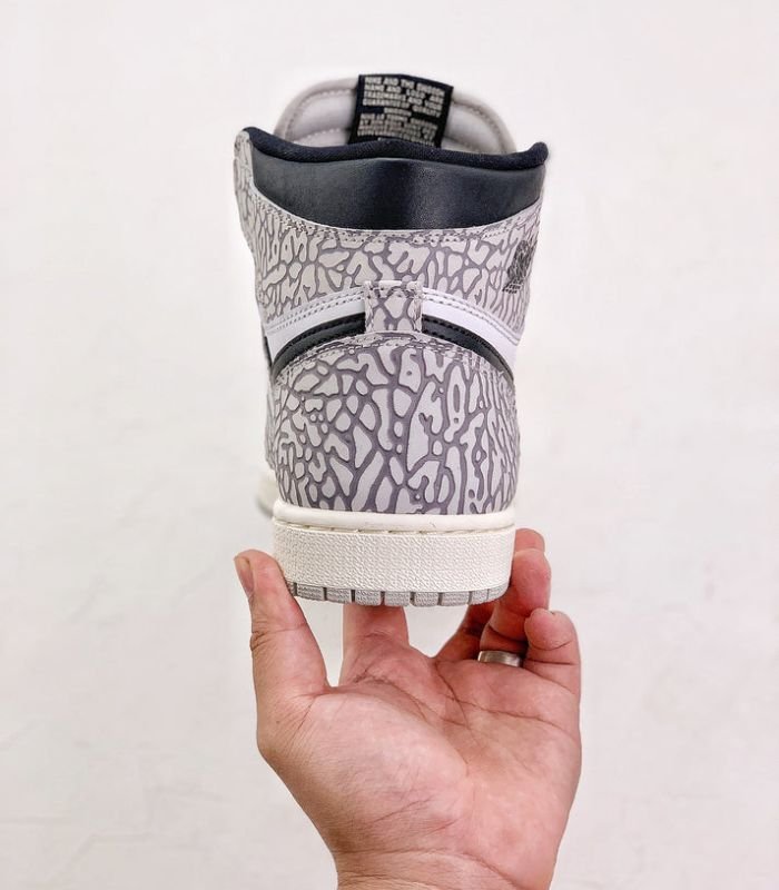 Air-Jordan-1-Retro-High-OG-White-Cement-DZ5485-052-5
