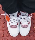 Air-Jordan-4-Alternate-89-51.jpg
