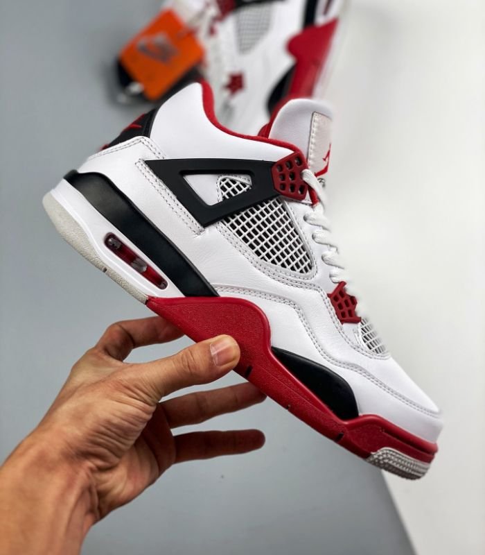 Air-Jordan-4-Retro-Fire-Red-2023-DC7770-160.jpg