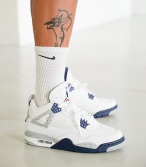 Air Jordan 4 Midnight Navy