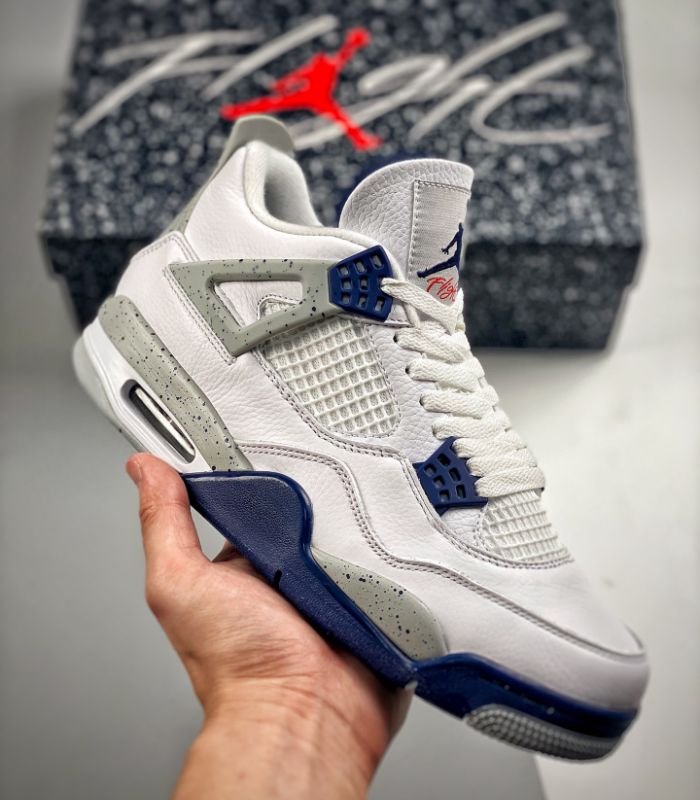 Air-Jordan-4-Retro-Midnight-Navy-DH6927-140-2.jpg