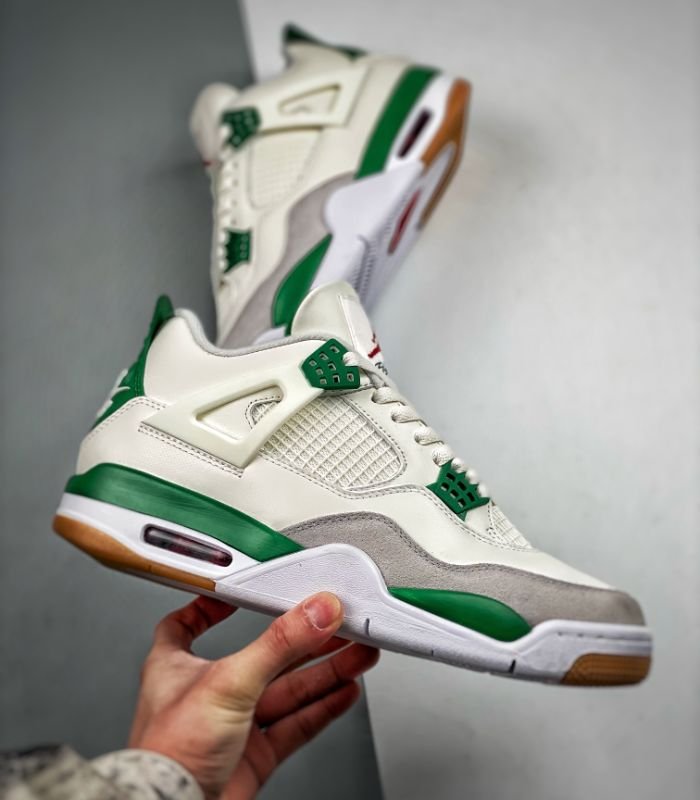 Air-Jordan-4-Retro-SB-Pine-Green-DR5415-103-3.jpg