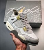 Air-Jordan-4-Retro-SE-Craft-Photon-Dust-DV3742-021-2.jpg