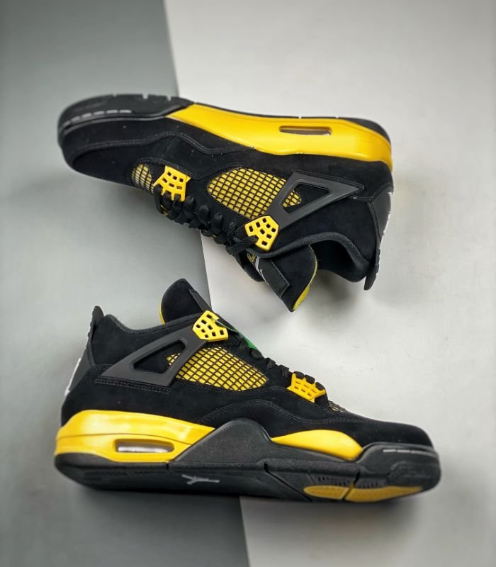 Air-Jordan-4-Retro-Thunder-2026-DH6927-017.jpg