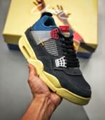 Air-Jordan-4-Retro-Union-Off-Noir-DC9533-001-5.jpg