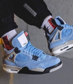 Air Jordan 4 University Blue (Blue)