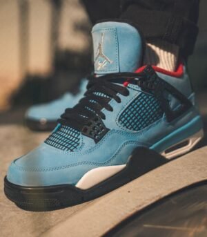 Air Jordan 4 Retro Travis Scott Cactus Jack