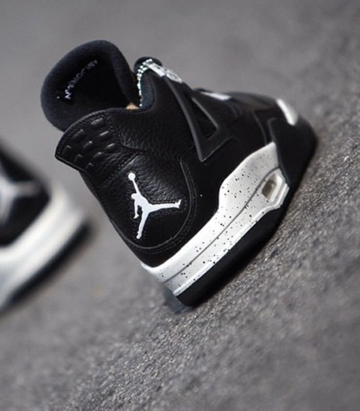 air-jordan-4-oreo-2015-2.jpg