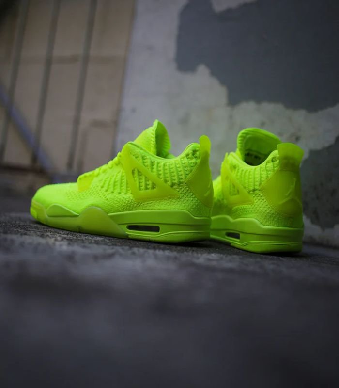 aj4f3_1024x1024.jpg