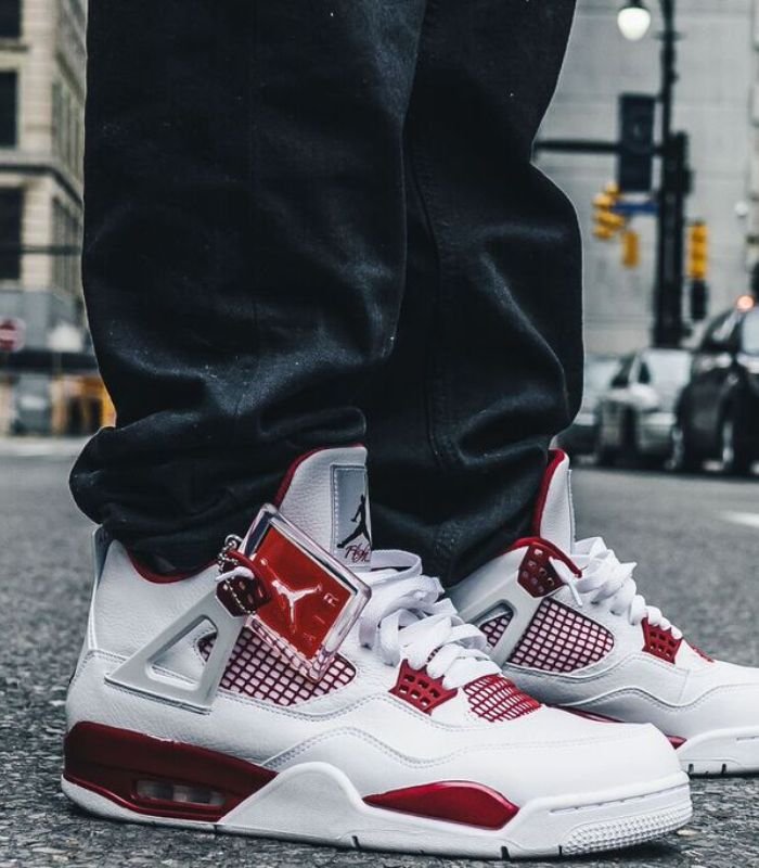 alternate-air-jordan-4-retro-2016-1.jpg
