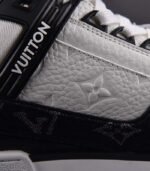 giay-louis-vuitton-lv-trainer-white-black-white-sieu-cap-2.jpg
