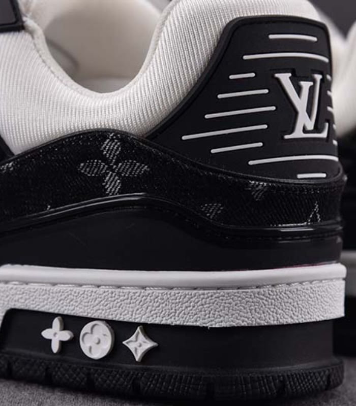 giay-louis-vuitton-lv-trainer-white-black-white-sieu-cap-5.jpg