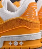 giay-louis-vuitton-trainer-yellow-monogram-denim-white-sieu-cap-6.jpg