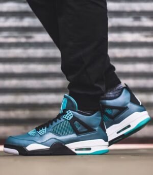 Air Jordan 4 Retro Teal