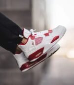 nike_airjordanivretroalternate89_whiteblack_gymred_dw_9.jpg