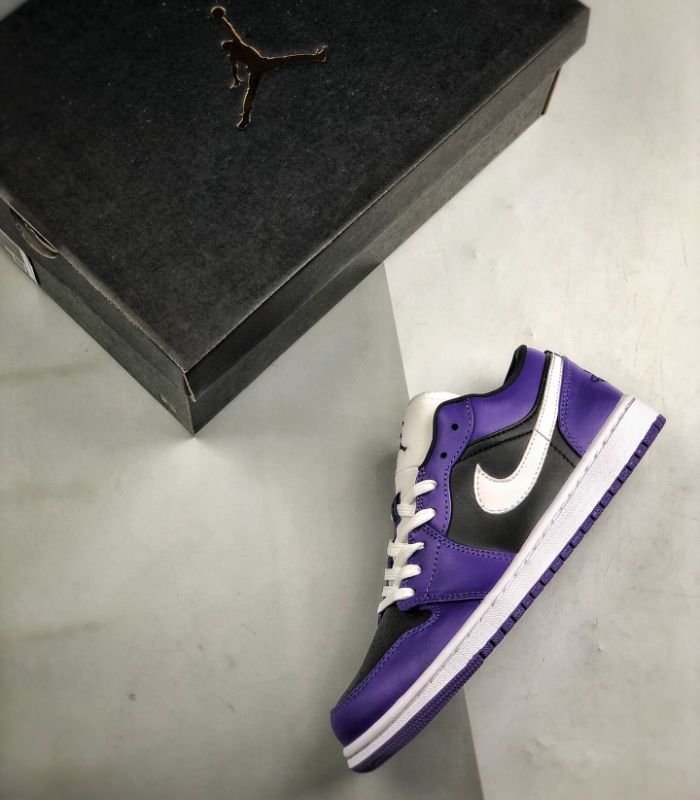 Air-Jordan-1-Low-Court-Purple-Black-553558-501-3.jpg