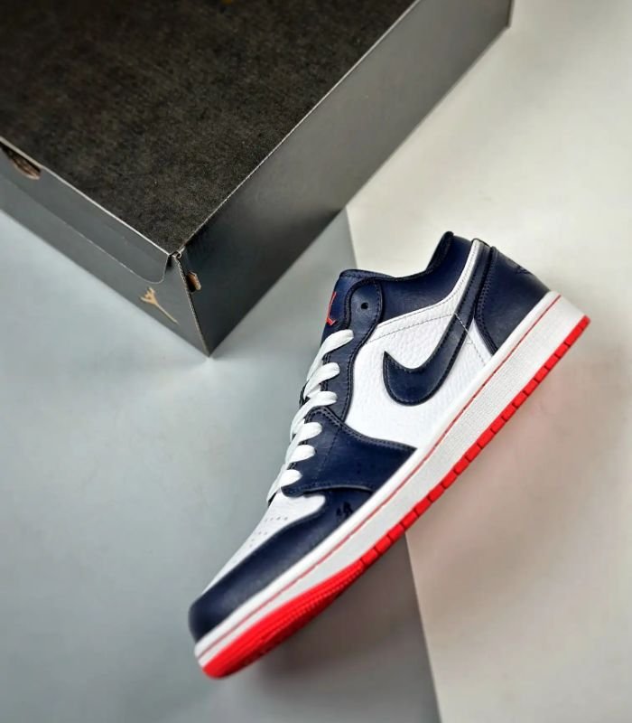 Air-Jordan-1-Low-Obsidian-Ember-Glow-553558-481-4.jpg