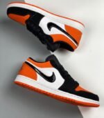 Air-Jordan-1-Low-Shattered-Backboard-553558-128-5.jpg
