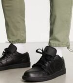 Air-Jordan-1-Low-Triple-Black-553558-091-1.jpg