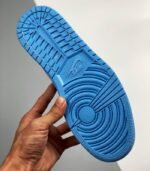 Air-Jordan-1-Low-UNC-Womens-AO9944-441-5.jpg