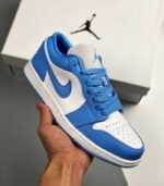 Air-Jordan-1-Low-UNC-Womens-AO9944-441-6.jpg
