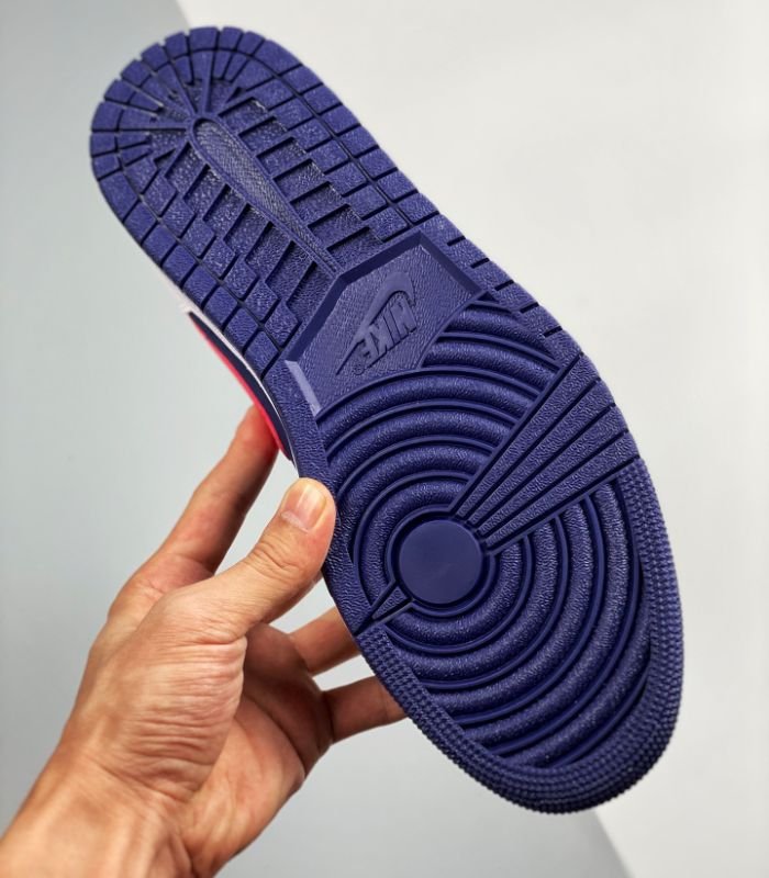 Air-Jordan-1-Low-USA-CZ8454-400-5.jpg